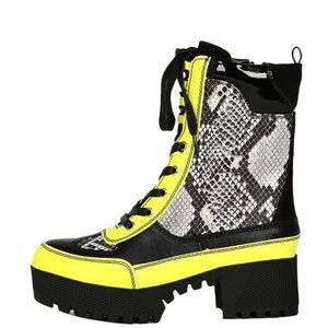 New in box never worn